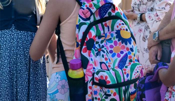 Ποιοι μαθητές δικαιούνται 150 ευρώ επίδομα για την αγορά σχολικών