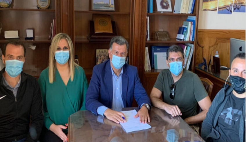 Ραντεβού για τα γήπεδα!
