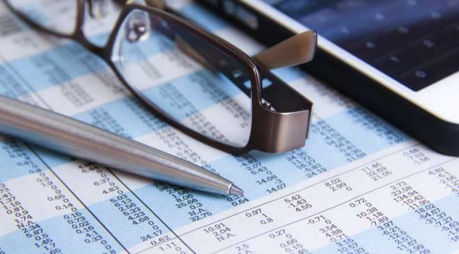 Ο φoρο-λογαριασμός για τους 735.000 ελεύθερους επαγγελματίες