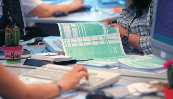 Παράταση έως 26 Αυγούστου για την υποβολή φορολογικών δηλώσεων