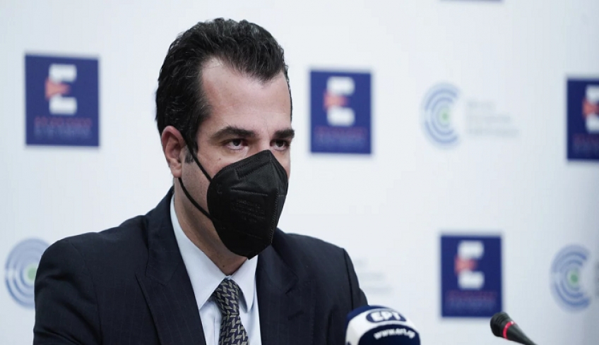 Πλεύρης: «Έχουμε αποκλείσει το lockdown, αλλά θα πάρουμε όποια μέτρα χρειαστούν