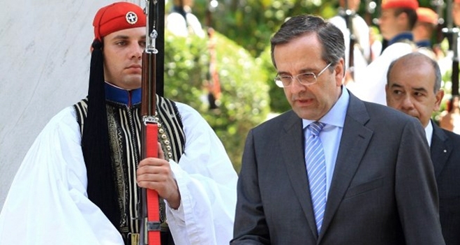 Φουλ δουλειά για τον Σαμαρά χριστουγεννιάτικα!