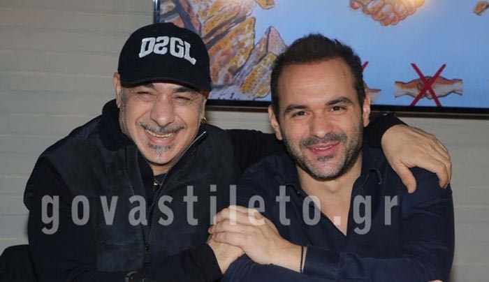 Νότης Σφακιανάκης: Παρουσίασε το νέο του album με τη σύζυγο στο πλευρό του!