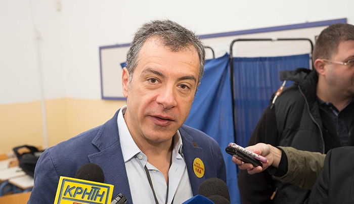 Θεοδωράκης: Έχουμε διάθεση να τα αλλάξουμε όλα χωρίς να γκρεμίσουμε τη χώρα.