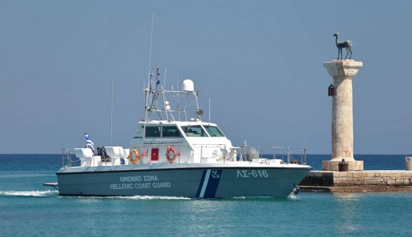 Διακομιδή 43χρονου από την Τήλο στη Ρόδο με σκάφος του Λιμενικού