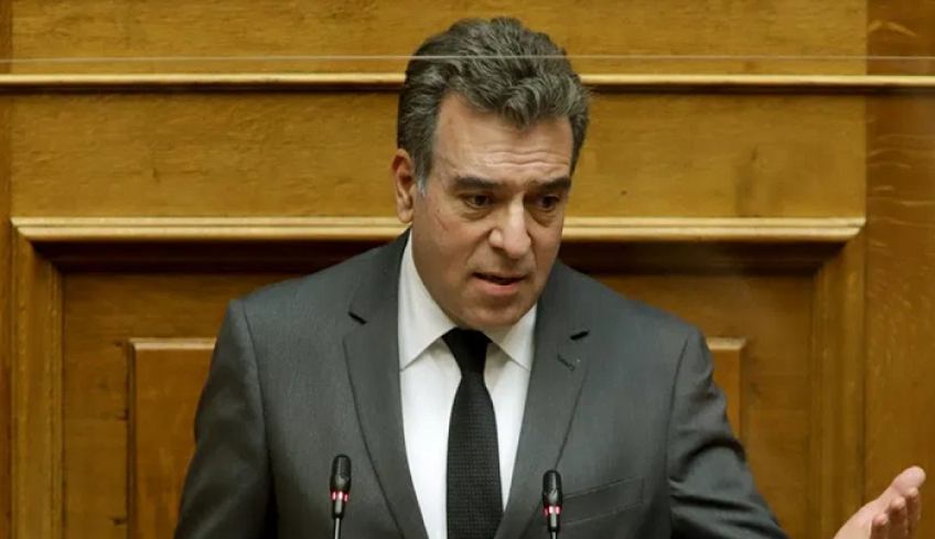 «Να σταματήσει η ταλαιπωρία των οδηγών που θέλουν να εκδώσουν ή να ανανεώσουν άδεια οδήγησης στις νησιωτικές περιοχές»
