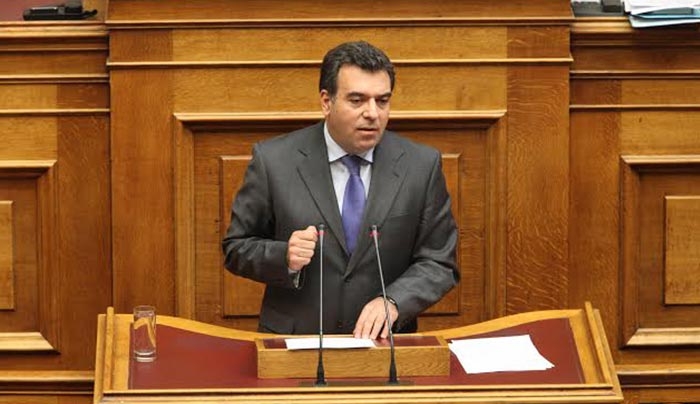 Ο Μ. Κόνσολας για τα πεπραγμένα του κ. Βαρουφάκη στο Υπουργείο Οικονομικών