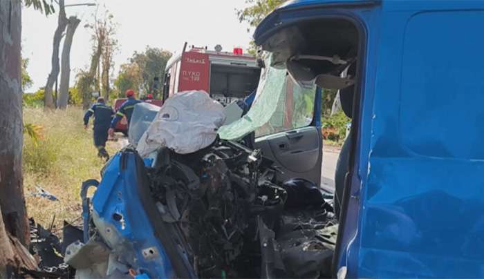 Θανατηφόρο τροχαίο στο Ψαλίδι με θύμα 55χρονο ημεδαπό που προσέκρουσε σε δέντρο