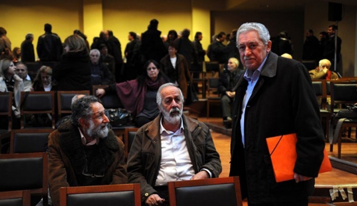 Πέντε από τους εννέα βουλευτές της ΔΗΜΑΡ δεν συμμετέχουν στις εκλογές