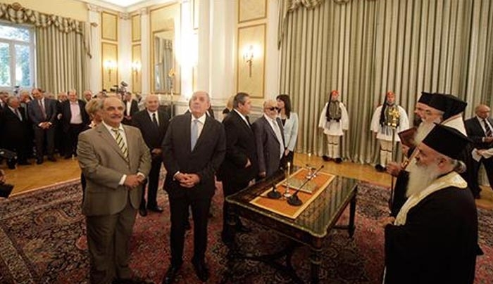 Ορκίστηκε η νέα κυβέρνηση - Τί δήλωσαν οι υπουργοί