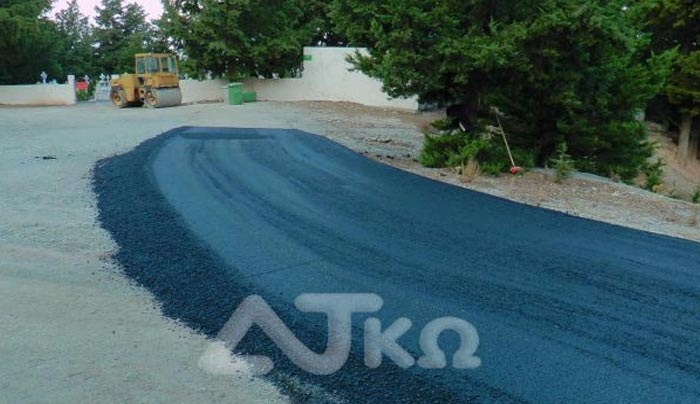 ΑΣΦΑΛΤΟΣΤΡΩΘΗΚΕ o δρόμος στο Λαγούδι - προς το Λατομείο- Νεκροταφείο και ΖΙΑ-BINTEO