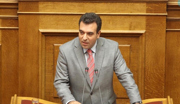 Μ. Κόνσολας: Ο κ. Μουζάλας προκαλεί τους πολίτες των νησιών του Αιγαίου