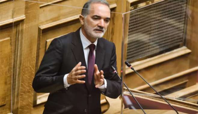 Νομοσχέδιο για τα ομόφυλα ζευγάρια: Ο βουλευτής της ΝΔ Σαλμάς δηλώνει πως θα καταψηφίσει
