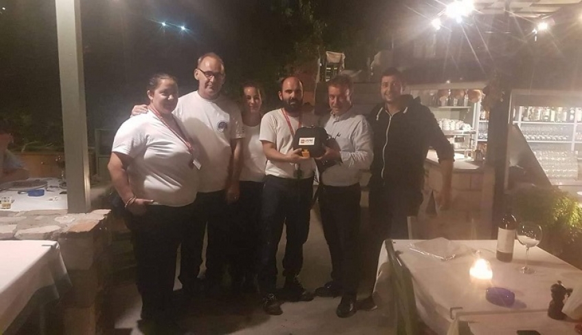 ΕΟΔ Κω: Τοποθετήθηκε για πρώτη φορά αυτόματος εξωτερικός απινιδωτής στη ΖΙΑ της Κω
