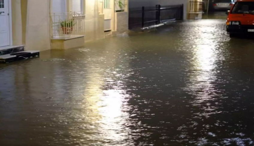 Αιτωλοακαρνανία: Πλημμύρες και κατολισθήσεις – «Πνίγηκε» το Αιτωλικό από τη λιμνοθάλασσα