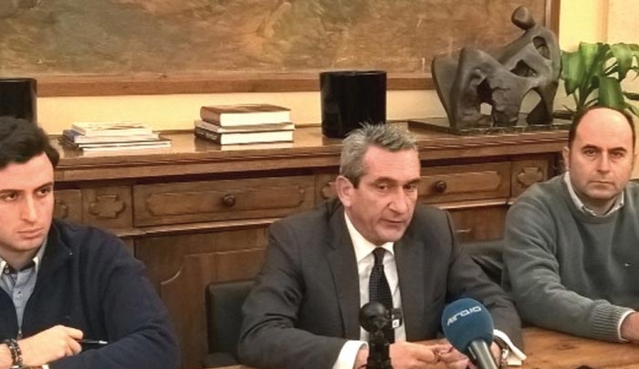 Αισθητική και λειτουργική αναβάθμιση των κοινόχρηστων χώρων στα νησιά
