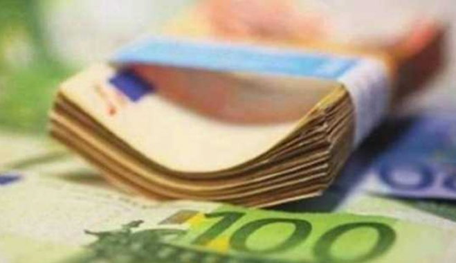 «Όχι» στο κούρεμα καταθέσεων – Τι εξετάζουν ΕΚΤ και ΤτΕ