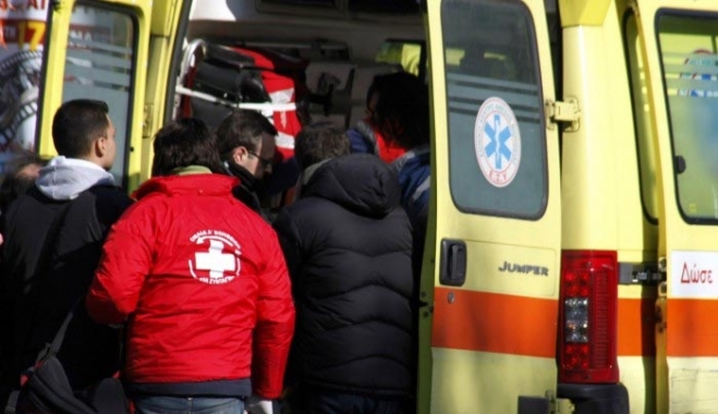 Τραγωδία με το καλημέρα: Αυτοκίνητο παρέσυρε και σκότωσε πεζή γυναίκα