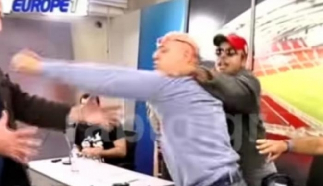 Θεσσαλονίκη: Εισβολή οπαδού και ξύλο σε απευθείας μετάδοση - Χαμός σε τηλεοπτική εκπομπή [vid]