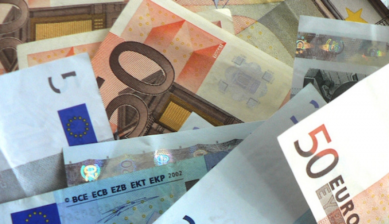 Τι ισχύει για την καλοκαιρινή άδεια και το επίδομα αδείας