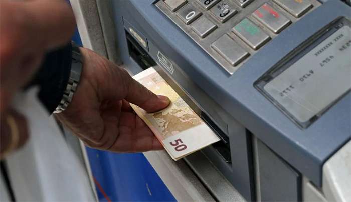ATM τραπεζών: Οι τέσσερις βασικές αλλαγές που φέρνει η ρύθμιση από 11 Αυγούστου