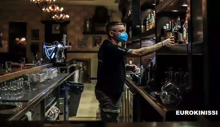 Εστίαση: Νέο τοπίο στους μισθούς για 400.000 εργαζόμενους - Υποχρεωτική η κλαδική σύμβαση