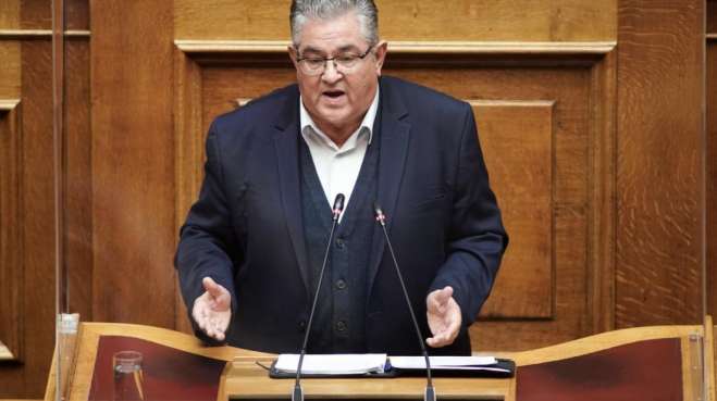 ΚΚΕ: Τροπολογία για την επαναφορά των δώρων Χριστουγέννων - Πάσχα
