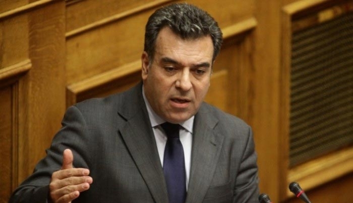 «Παρέμβαση του Μάνου Κόνσολα για τη διάσωση του πευκοδάσους στη Σύμη»