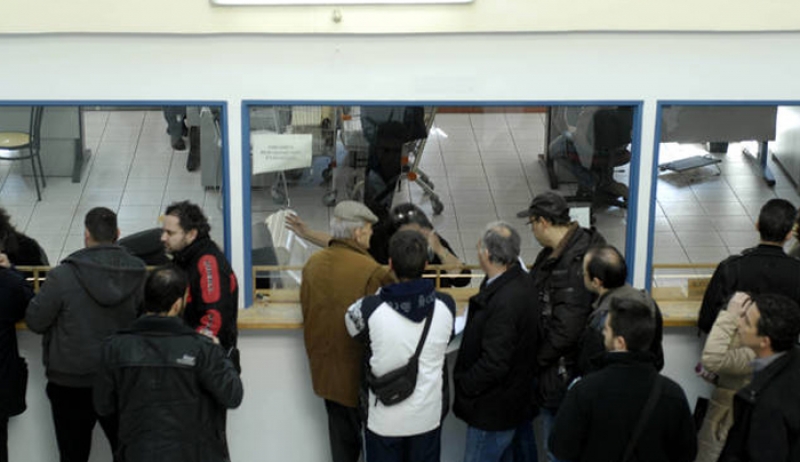 Με κατασχέσεις απειλούνται 580.000 φορολογούμενοι - «Κυνηγητό» για χρέη πάνω από 3.000 ευρώ