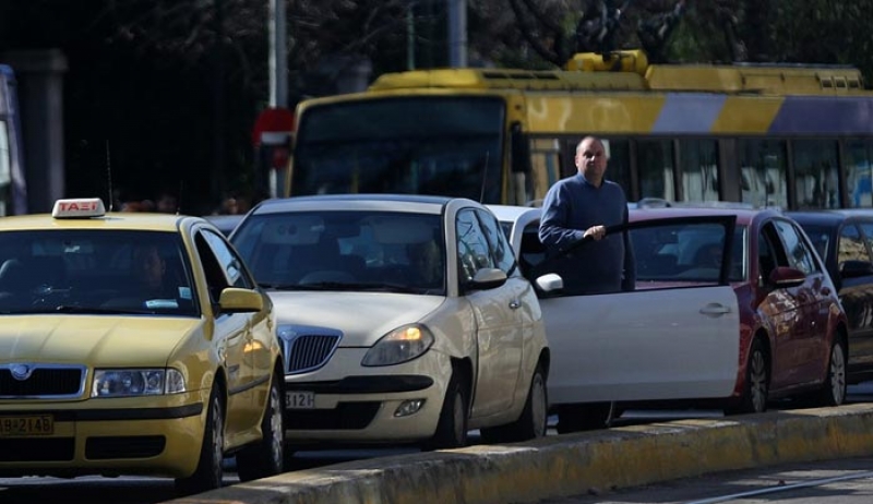 Πότε αναρτώνται τα τέλη κυκλοφορίας 2018