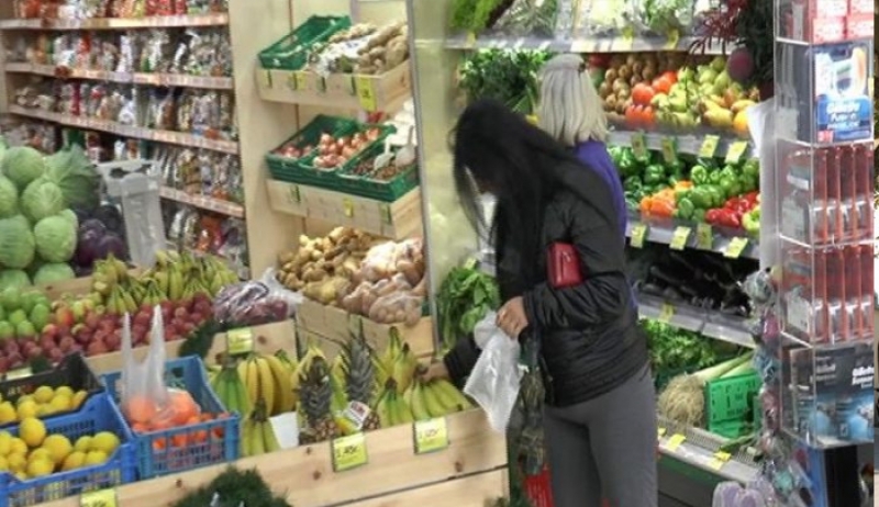 ΒΙΝΤΕΟ: Επικροτούν οι Κώοι καταναλωτές τη χρέωση της πλαστικής σακούλας – Βόμβα στα θεμέλια του οικοσυστήματος η αλόγιστη χρήση της