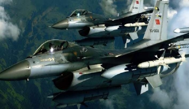 Υπερπτήσεις τουρκικών F-16 πάνω από το Φαρμακονήσι -Με προκλήσεις ξεκινά το 2019