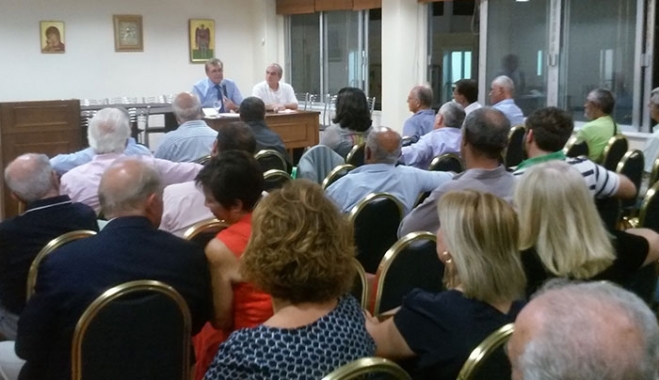 Συζήτηση Δ. Κρεμαστινού με ετεροδημότες της Αθήνας και του Πειραιά