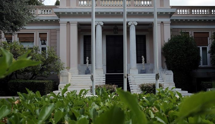 Ποια μέτρα επιδιώκει η κυβέρνηση να «αναβάλλει»