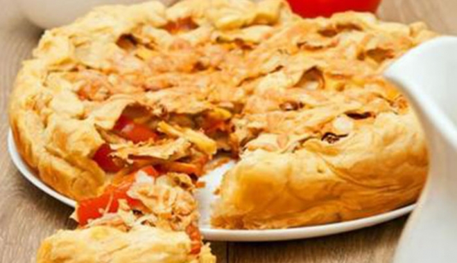 Τυρόπιτα με πιπεριές