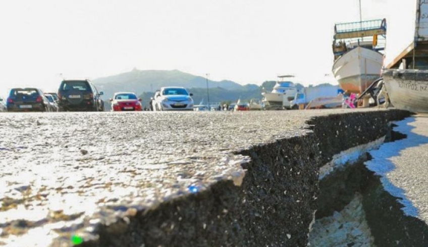 Χουλιάρας: Υπάρχει μικρή πιθανότητα ισχυρού μετασεισμού στη Ζάκυνθο