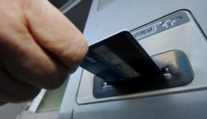 Γιατί δεν επιτρέπεται το άνοιγμα νέων λογαριασμών και οι συνδικαιούχοι με τα capital controls