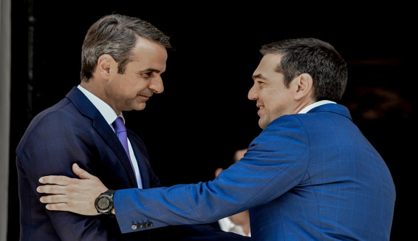 Δημοσκόπηση Pulse: Στις 19,5 μονάδες η διαφορά ΝΔ - ΣΥΡΙΖΑ, 6 στους 10 θέλουν ανασχηματισμό