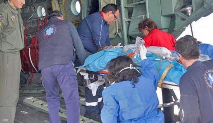 Αερογέφυρα ζωής για 3χρονο προσφυγόπουλο από το Φαρμακονήσι
