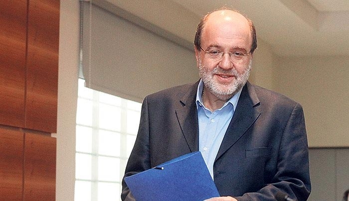 Πολιτικοί του 2003-2006 και επιχειρηματίες στη λίστα της Ελβετίας