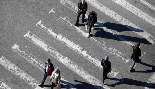 Από σήμερα οι πολίτες αξιολογούν το Δημόσιο - Πώς λειτουργεί η πλατφόρμα axiologisi.ypes.gov