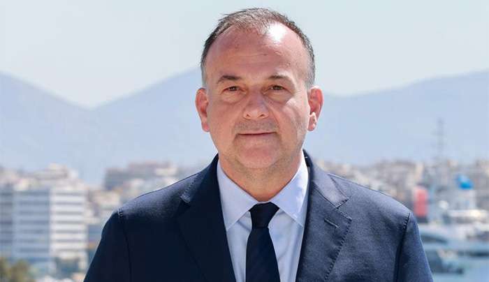 Γιάννης Παππάς Υφυπουργός Ναυτιλίας: «Παράταση στις προθεσμίες  για τα χωρίς άδεια καταστήματα σε χερσαίες ζώνες λιμένων»