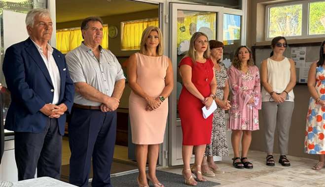 Η Συντονίστρια Δωδεκανήσων της ΝΔ για τα Δικαιώματα του παιδιού, παρευρέθηκε με χαρά στον αγιασμό των σχολείων της Λέρου, στέλνοντας το ακόλουθο μήνυμα