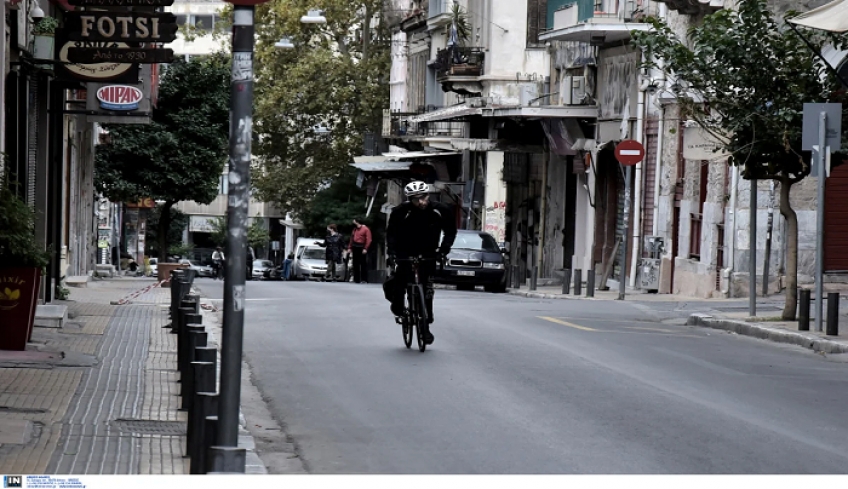Χριστούγεννα και Πρωτοχρονιά 2020: Το πλάνο για μετακινήσεις, σχολεία και καταστήματα ενόψει νέων ανακοινώσεων