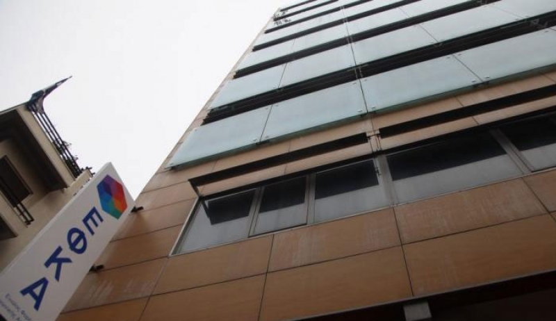 ΕΦΚΑ: Πως υπολογίζονται οι εισφορές για τους ελεύθερους επαγγελματίες
