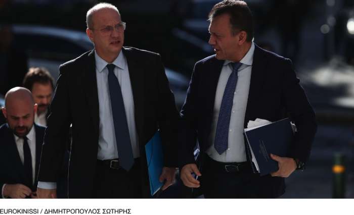 Οπαδική βία: Τι περιλαμβάνει ο φάκελος που κατέθεσαν στον Άρειο Πάγο Οικονόμου, Βρούτσης
