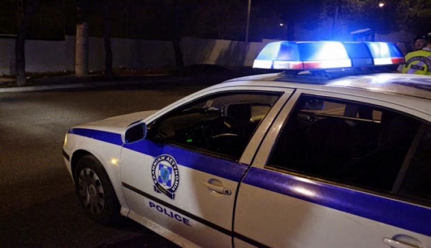 Βούλα: Πυροβολισμοί έξω από φούρνο, τρεις τραυματίες