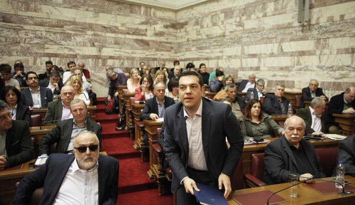 Σε τρία κομμάτια η ΚΟ του ΣΥΡΙΖΑ για τα νέα σκληρά μέτρα