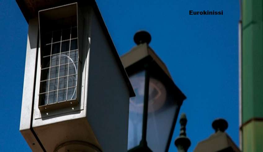 Μπαίνουν 12 κάμερες στην Αθήνα για παραβάσεις σε λεωφορειολωρίδες: Πού θα τοποθετηθούν - Στο σπίτι τα "ραβασάκια"