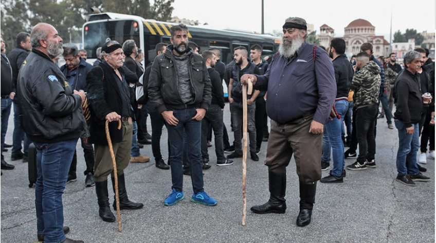 Πακέτο στήριξης 900 εκατ. ευρώ για τους αγρότες
